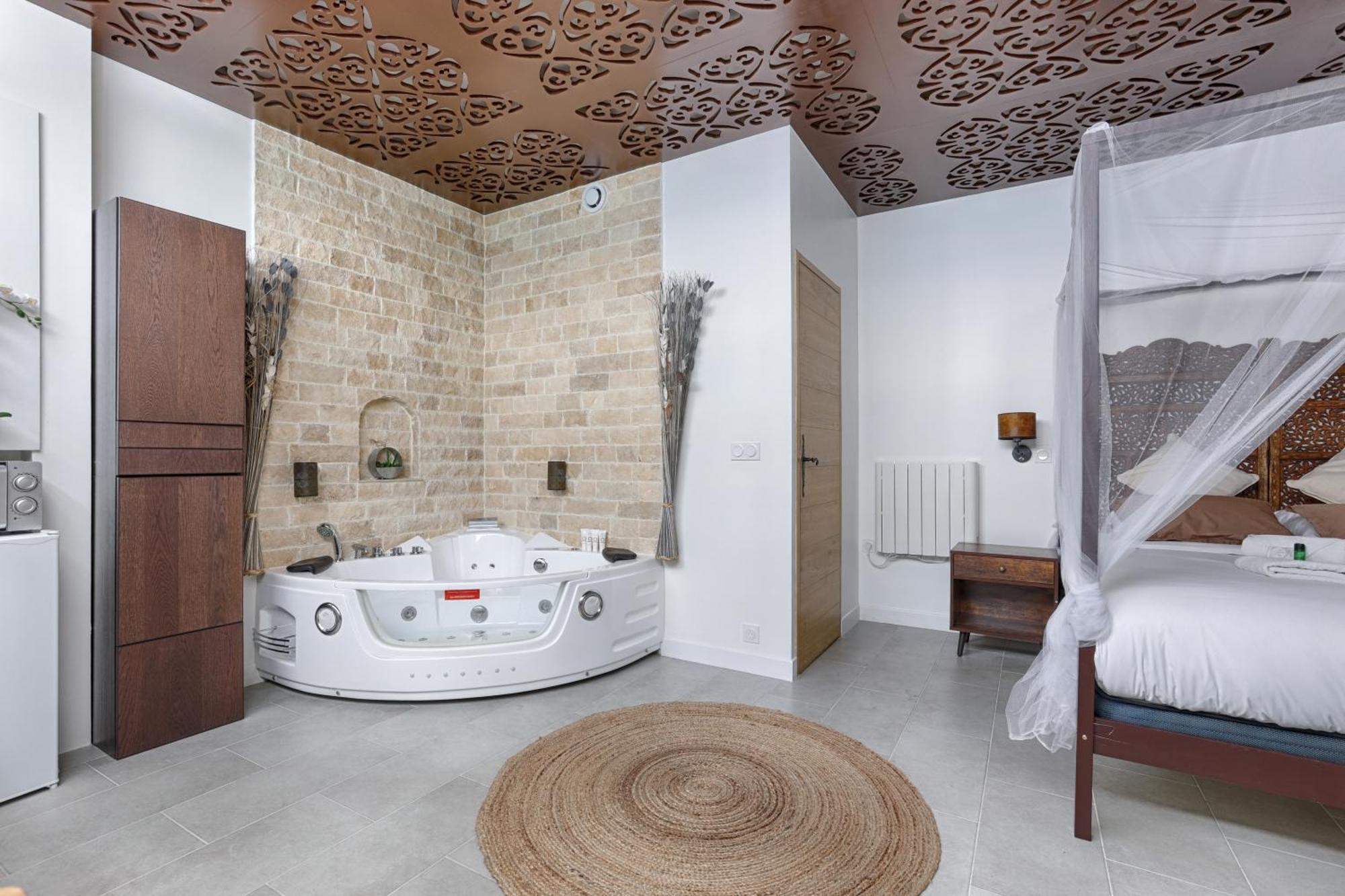 Mykeypers - Lovely Studio With Jacuzzi Paryż Zewnętrze zdjęcie