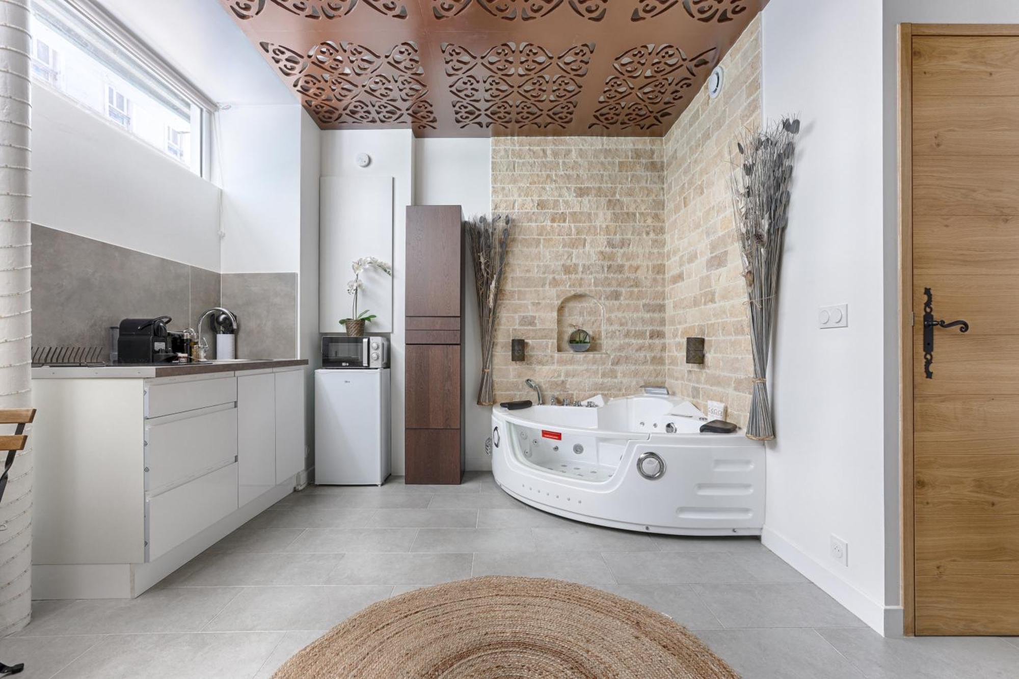 Mykeypers - Lovely Studio With Jacuzzi Paryż Zewnętrze zdjęcie