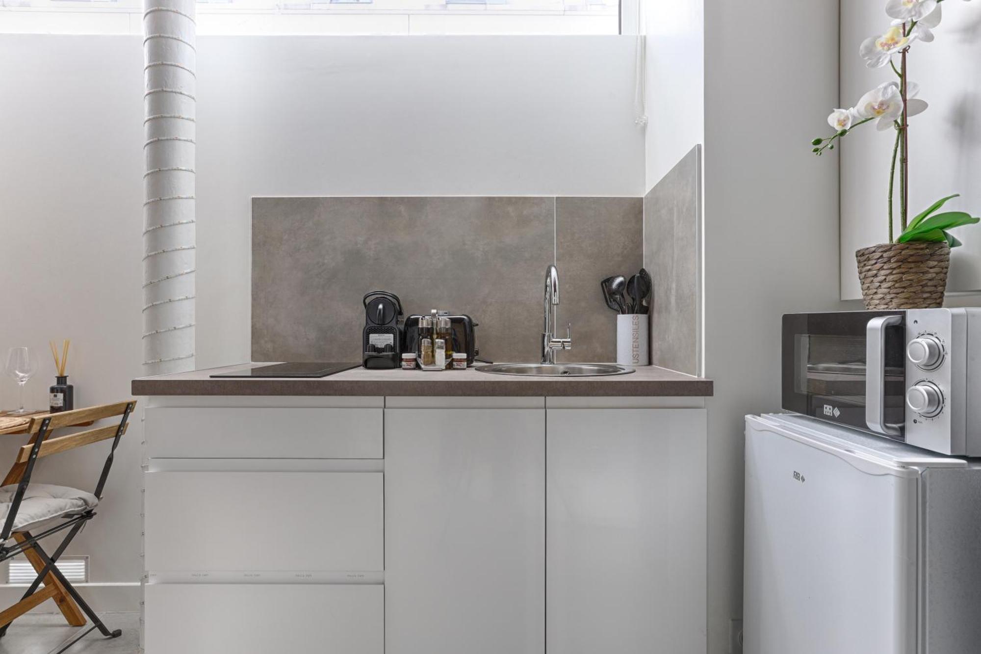 Mykeypers - Lovely Studio With Jacuzzi Paryż Zewnętrze zdjęcie