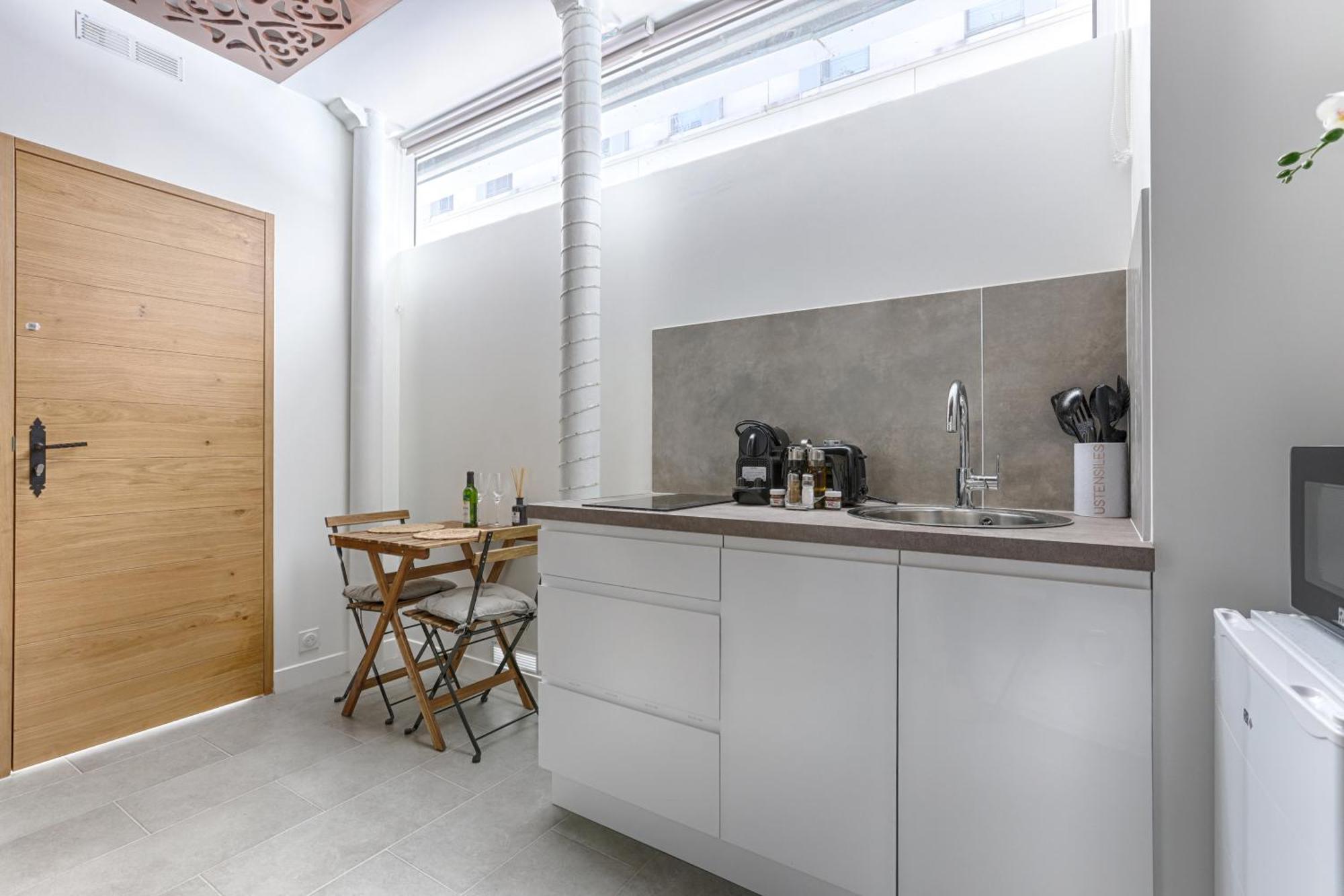 Mykeypers - Lovely Studio With Jacuzzi Paryż Zewnętrze zdjęcie