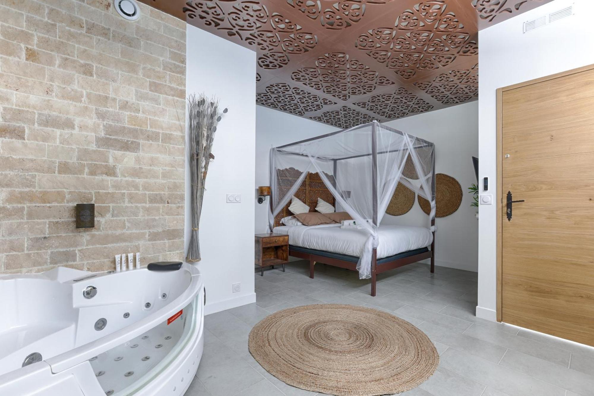 Mykeypers - Lovely Studio With Jacuzzi Paryż Zewnętrze zdjęcie