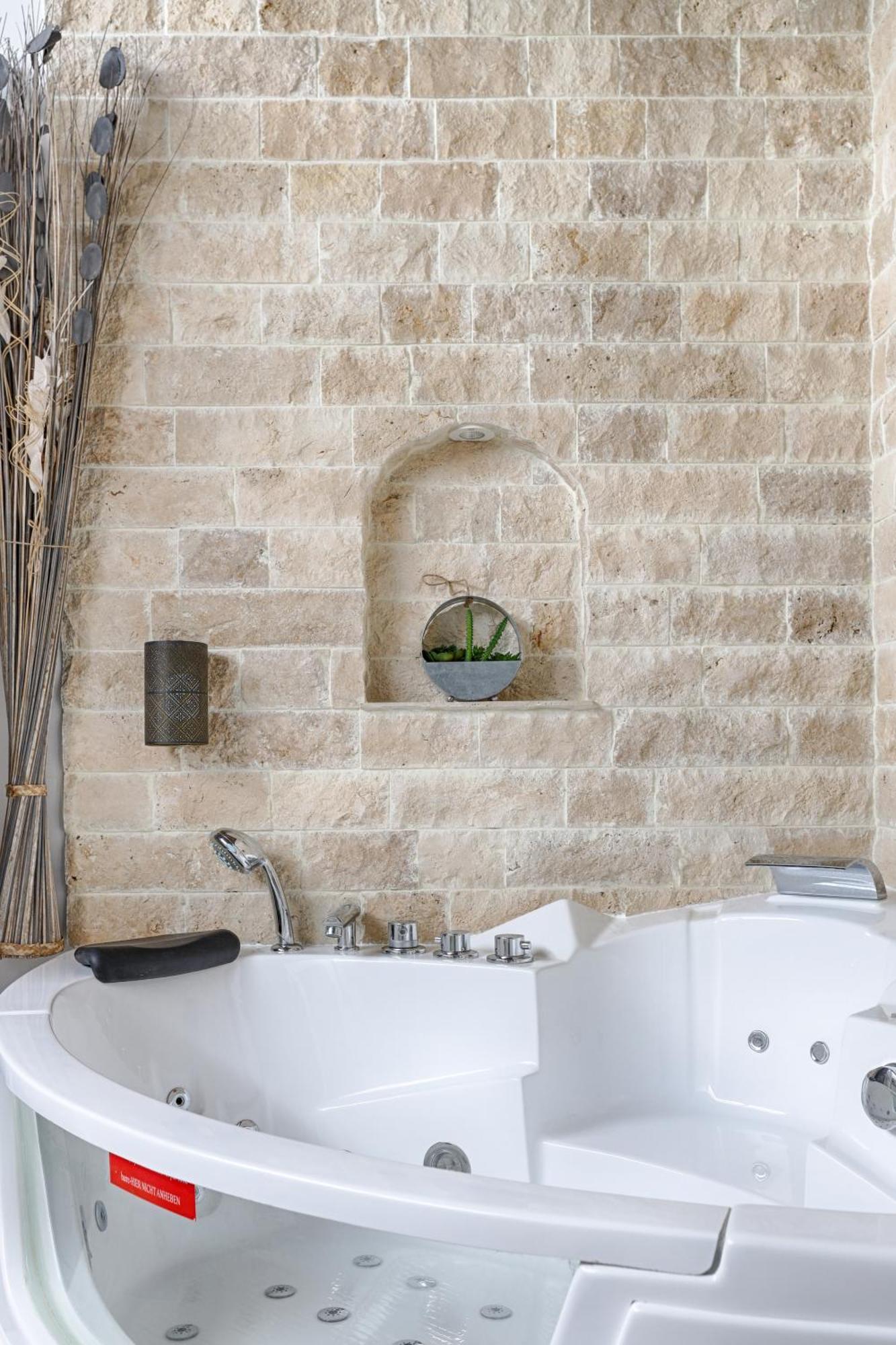 Mykeypers - Lovely Studio With Jacuzzi Paryż Zewnętrze zdjęcie